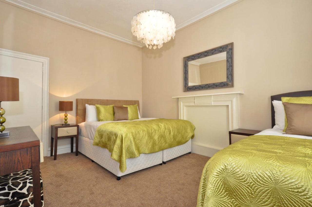 גלוואיי 7 Boutique Hotel חדר תמונה